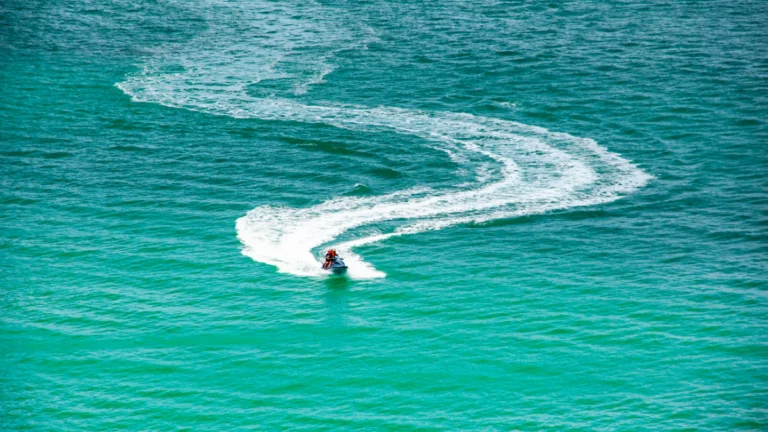 Jet Ski in Abu Dhabi (2)