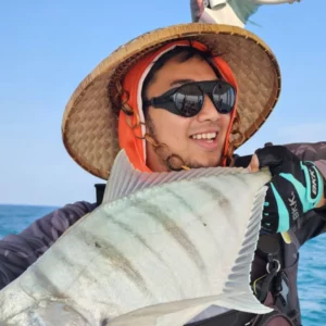 Yacht Fishing Trip
