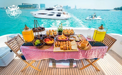 1Yacht-Breakfast-Dubai-Package-laptop-version-copy.webp