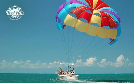 5-Parasailing-Dubai-copy.webp