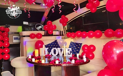 5-Yacht-Birthday-Party-Dubai-laptop-version-copy-2.webp