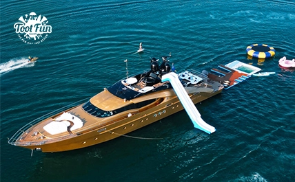 F1-135FT-Yacht-Rental-version-copy-16.webp