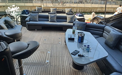 F1-97FT-Yacht-Rental-version-copy-1.webp