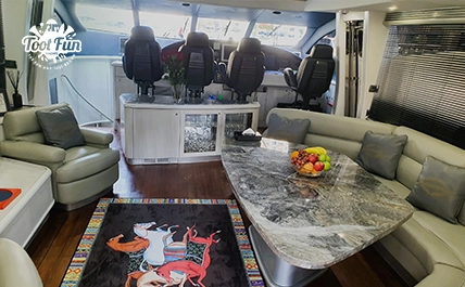 F1-97FT-Yacht-Rental-version-copy-18.webp