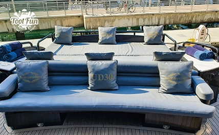 F1-97FT-Yacht-Rental-version-copy-2.webp