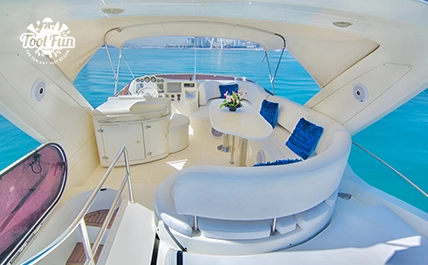 New-Year-50-FT-Yacht-laptop-version-copy-6.webp