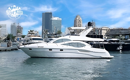 New-Year-55-FT-Yacht-laptop-version-copy-1.webp