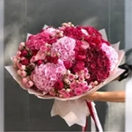 Flower Bouquet +200 AED