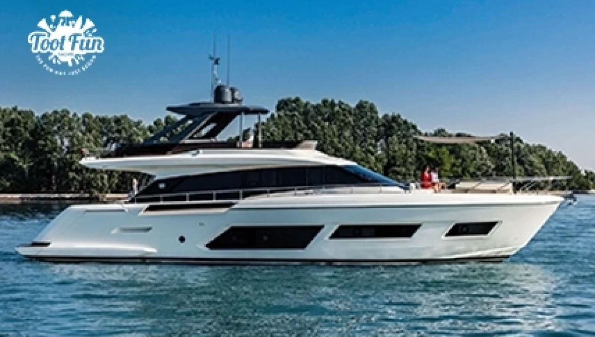 1-67-Feretti-Superyacht-laptop-version-copy-1.webp