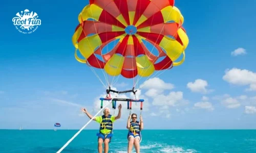 11-Parasailing-in-Dubai-copy.webp