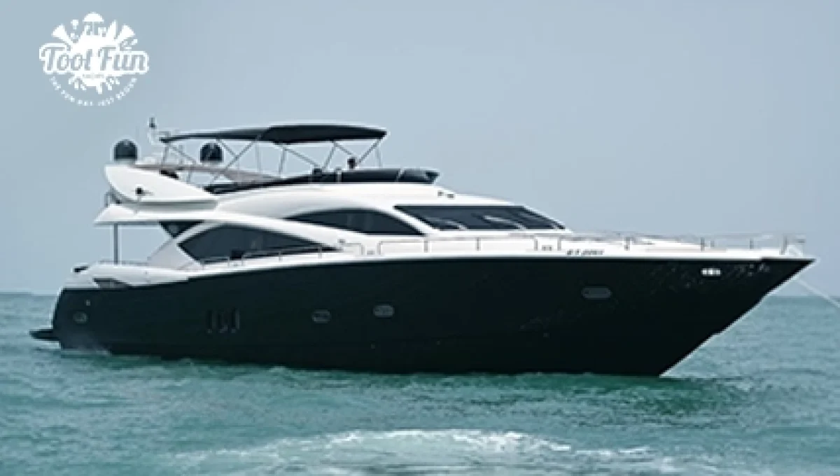 13-97-Sunseeker-Superyacht-laptop-version-copy-1.webp