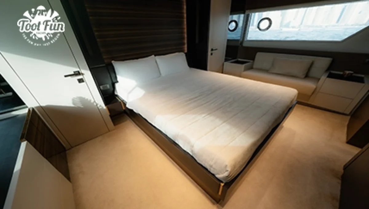 14-67-Feretti-Superyacht-laptop-version-copy-1.webp