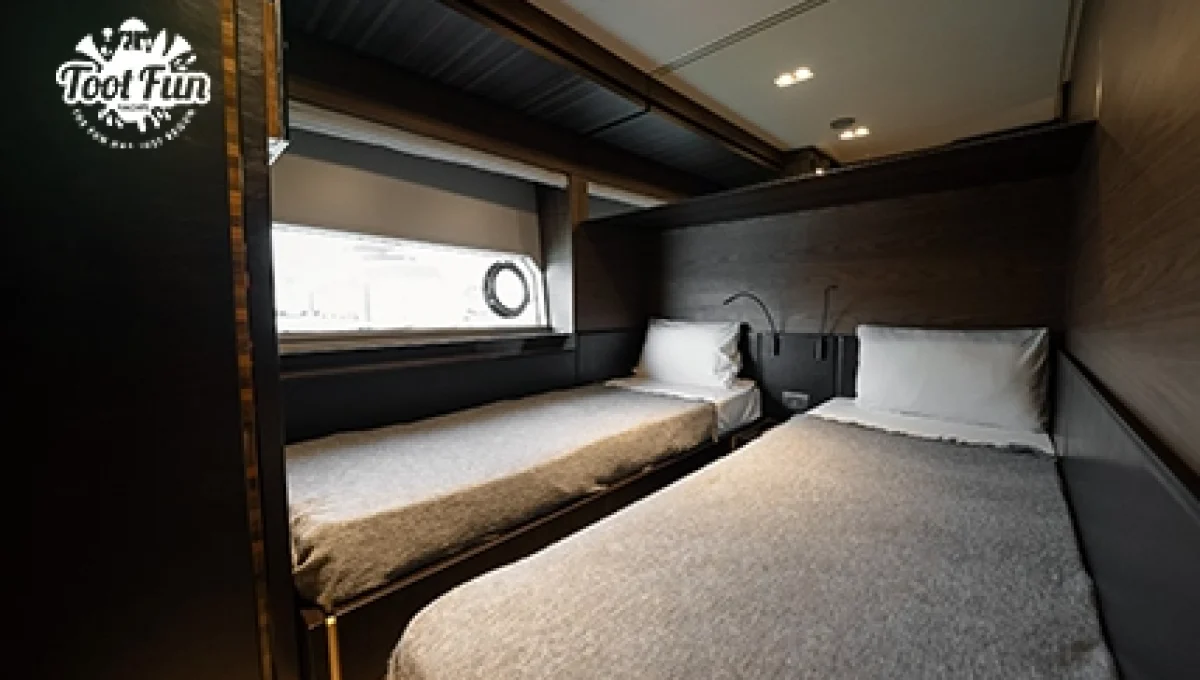17-67-Feretti-Superyacht-laptop-version-copy.webp