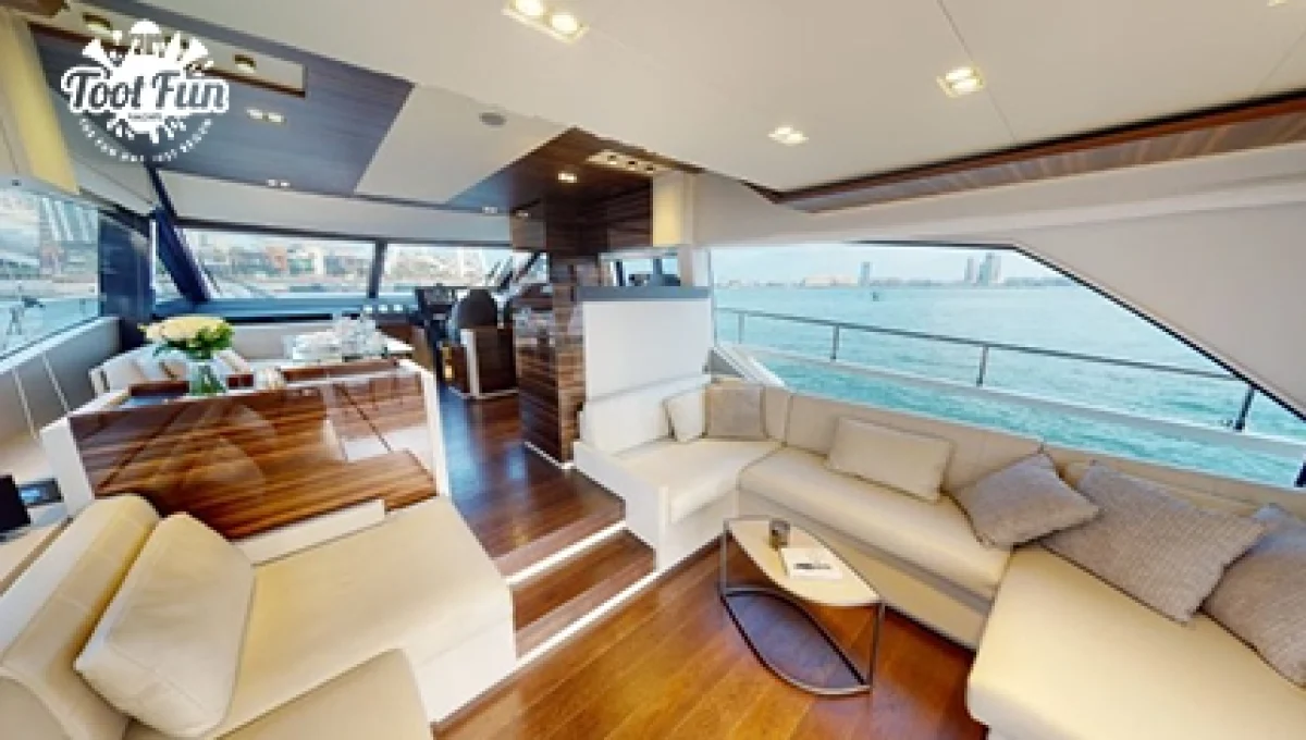 3-67-Feretti-Superyacht-laptop-version-copy.webp