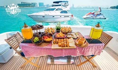 4-Yacht-Breakfast-Dubai3-copy.webp
