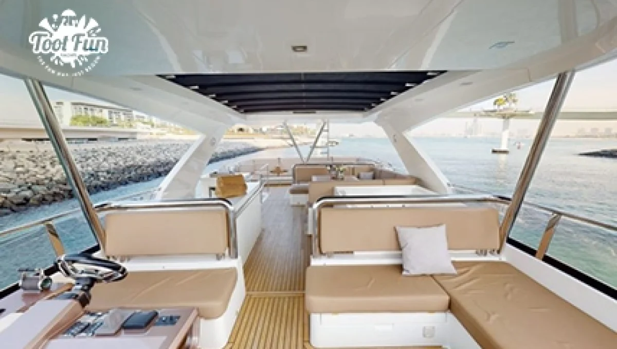 8-79-FT-Galleon-Superyacht-laptop-version-copy.webp