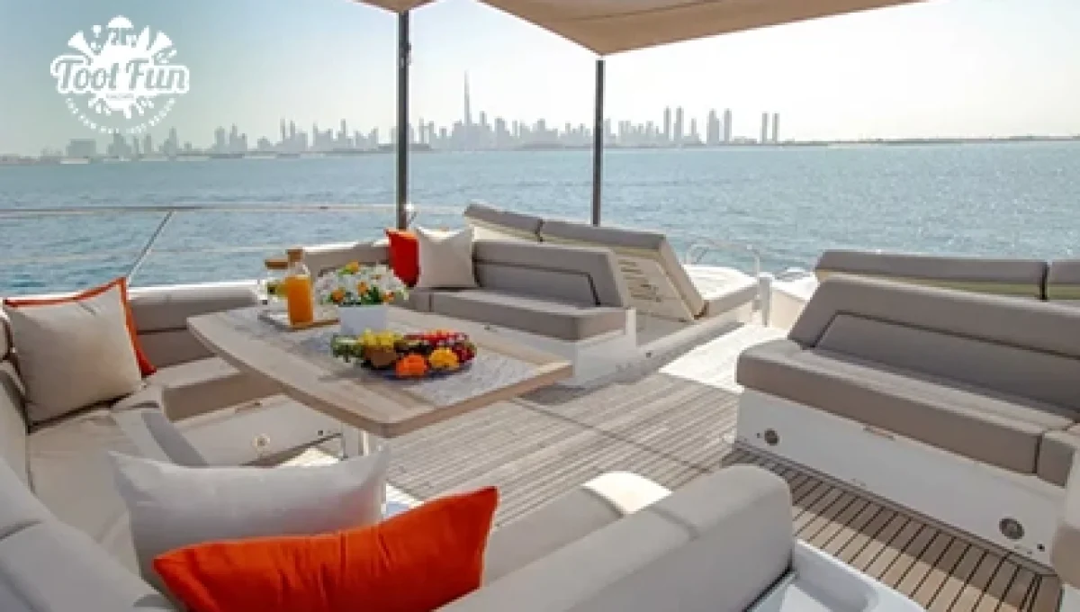 F1-116FT-Yacht-Rental-version-copy-1.webp